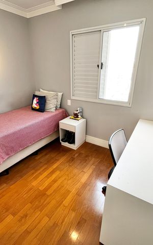 Apartamento à venda com 130m², 3 quartos e 3 vagas Apartamento à venda com 130m², 3 quartos e 3 vagasQuarto 2