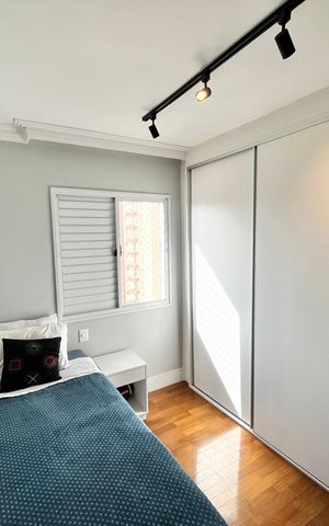 Apartamento à venda com 130m², 3 quartos e 3 vagas Apartamento à venda com 130m², 3 quartos e 3 vagasQuarto 1