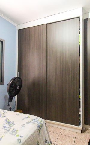 Casa à venda com 360m², 3 quartos e 4 vagas Casa à venda com 360m², 3 quartos e 4 vagasQuarto 2