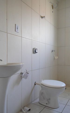 Casa à venda com 220m², 4 quartos e 3 vagasBanheiro