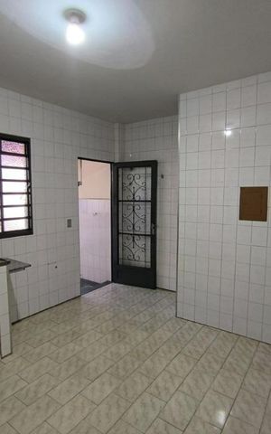 Casa à venda com 360m², 4 quartos e 4 vagas