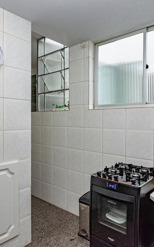 Apartamento para alugar com 216m², 4 quartos e 1 vaga Apartamento para alugar com 216m², 4 quartos e 1 vagaCozinha