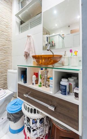 Casa à venda com 60m², 2 quartos e sem vagaBanheiro