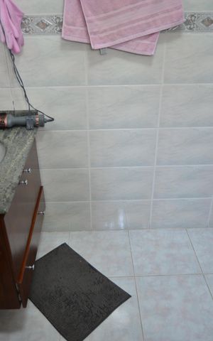 Casa à venda com 320m², 5 quartos e 4 vagasBanheiro Social
