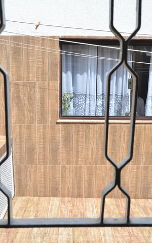 Casa à venda com 320m², 5 quartos e 4 vagasQuarto 6