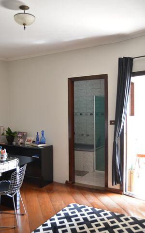 Casa à venda com 320m², 5 quartos e 4 vagasQuarto Suite 1