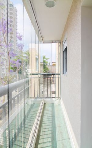Apartamento para alugar com 55m², 2 quartos e 1 vaga Apartamento para alugar com 55m², 2 quartos e 1 vagaSala - Varanda