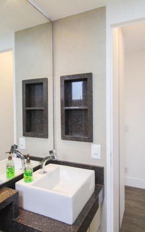 Apartamento para alugar com 55m², 2 quartos e 1 vaga Apartamento para alugar com 55m², 2 quartos e 1 vagaBanheiro Social