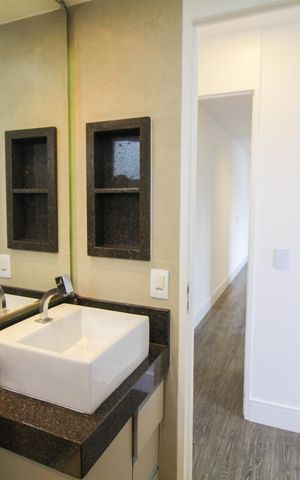 Apartamento para alugar com 55m², 2 quartos e 1 vaga Apartamento para alugar com 55m², 2 quartos e 1 vagaBanheiro Suíte