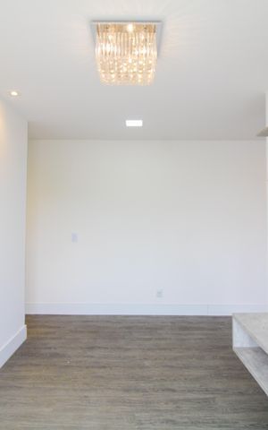 Apartamento para alugar com 55m², 2 quartos e 1 vaga Apartamento para alugar com 55m², 2 quartos e 1 vagaSala