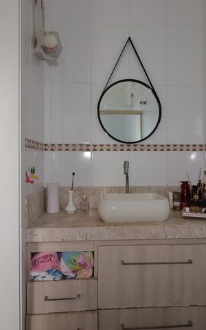 Apartamento à venda com 164m², 2 quartos e 2 vagasBanheiro da Suíte