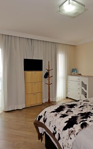 Apartamento à venda com 164m², 2 quartos e 2 vagasSuíte