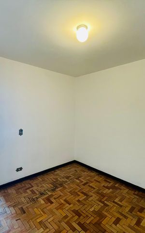 Casa à venda com 150m², 4 quartos e 1 vaga Casa à venda com 150m², 4 quartos e 1 vagaQuarto 2