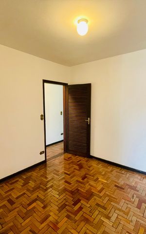 Casa à venda com 150m², 4 quartos e 1 vaga Casa à venda com 150m², 4 quartos e 1 vagaQuarto 2
