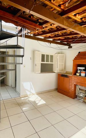 Casa à venda com 150m², 4 quartos e 1 vaga Casa à venda com 150m², 4 quartos e 1 vagaChurrasqueira