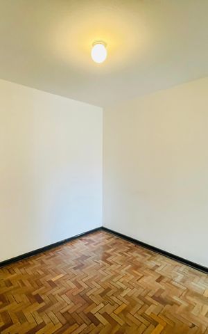 Casa à venda com 150m², 4 quartos e 1 vaga Casa à venda com 150m², 4 quartos e 1 vagaQuarto 2