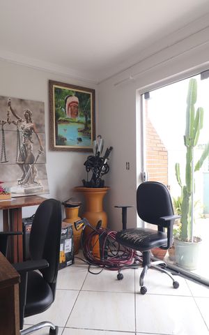 Apartamento à venda com 177m², 3 quartos e 1 vagaEscritório