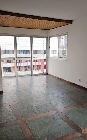 Apartamento à venda com 80m², 3 quartos e 1 vaga Apartamento à venda com 80m², 3 quartos e 1 vagaSala
