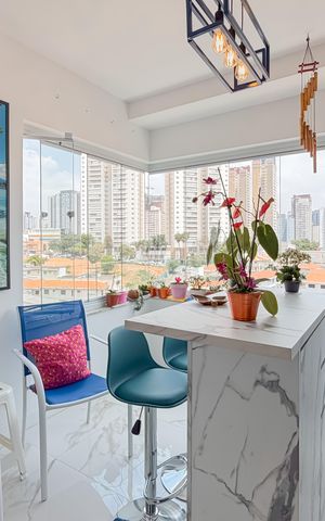 Apartamento à venda com 93m², 2 quartos e 1 vaga Apartamento à venda com 93m², 2 quartos e 1 vagaVaranda gourmet