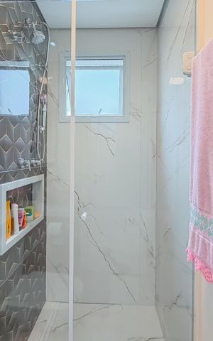 Apartamento à venda com 93m², 2 quartos e 1 vaga Apartamento à venda com 93m², 2 quartos e 1 vagaBanheiro da Suíte 1