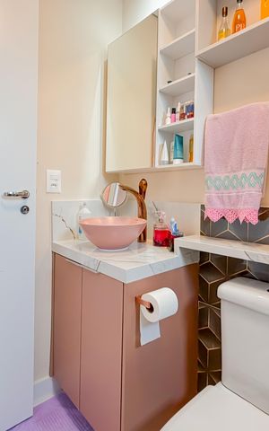 Apartamento à venda com 93m², 2 quartos e 1 vaga Apartamento à venda com 93m², 2 quartos e 1 vagaBanheiro da Suíte 1