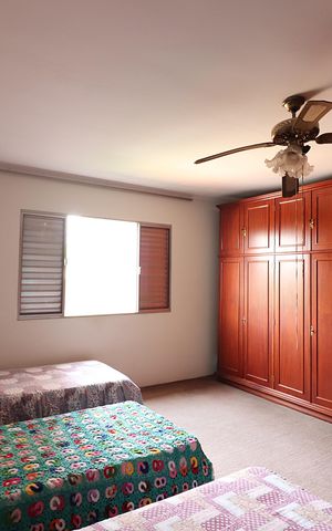 Casa à venda com 289m², 3 quartos e 4 vagasQuarto 3