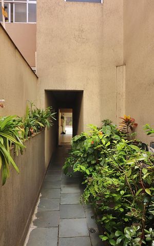 Casa à venda com 289m², 3 quartos e 4 vagasCorredor