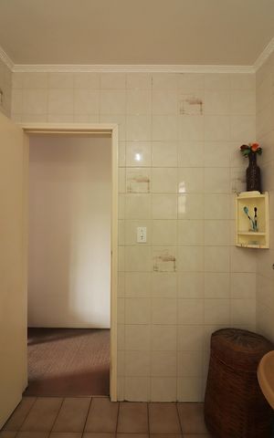 Casa à venda com 289m², 3 quartos e 4 vagasQuarto 1 - Suíte Banheiro