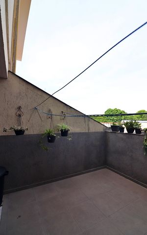 Casa à venda com 289m², 3 quartos e 4 vagasÁrea de Serviço