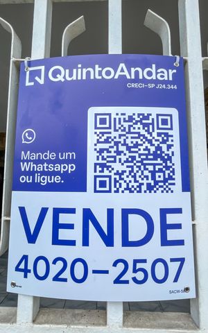 Casa à venda com 161m², 3 quartos e 2 vagas Casa à venda com 161m², 3 quartos e 2 vagasPlaca