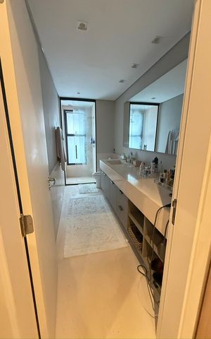Apartamento à venda com 344m², 4 quartos e 4 vagas
