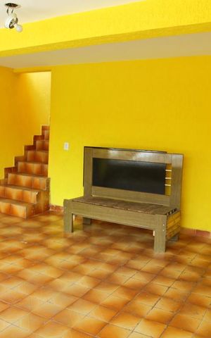 Casa à venda com 200m², 2 quartos e 2 vagasGaragem 
