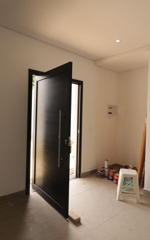 Casa à venda com 129m², 2 quartos e 4 vagasSala