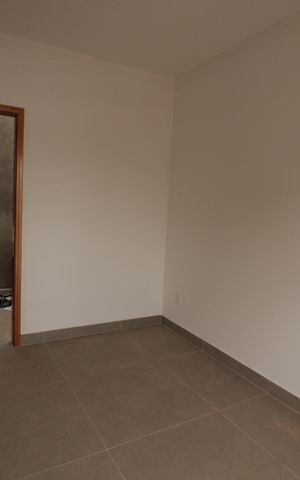 Casa à venda com 129m², 2 quartos e 4 vagasSuíte