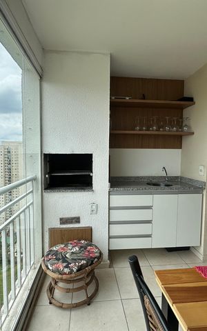 Apartamento à venda com 85m², 3 quartos e 2 vagas Apartamento à venda com 85m², 3 quartos e 2 vagasVaranda