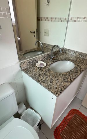 Apartamento à venda com 85m², 3 quartos e 2 vagas Apartamento à venda com 85m², 3 quartos e 2 vagasBanheiro da Suíte