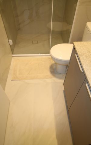 Apartamento à venda com 104m², 3 quartos e 2 vagasQuarto 3 - Banheiro
