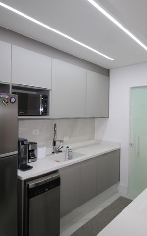 Apartamento à venda com 104m², 3 quartos e 2 vagasSala / Cozinha