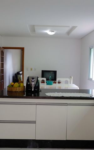 Casa à venda com 162m², 4 quartos e 4 vagas Casa à venda com 162m², 4 quartos e 4 vagasCozinha