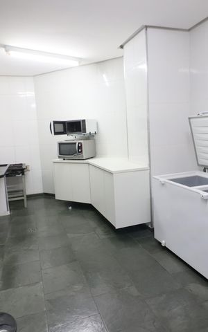 Apartamento à venda com 170m², 4 quartos e 2 vagasÁrea comum - Salão de festas