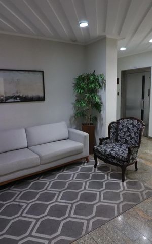 Apartamento à venda com 170m², 4 quartos e 2 vagasÁrea comum - Hall de entrada