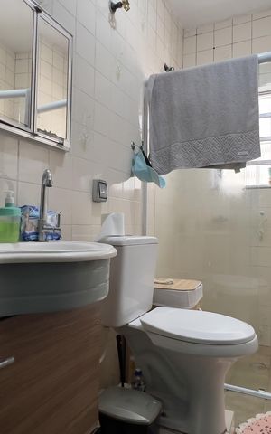 Casa à venda com 150m², 2 quartos e 1 vaga Casa à venda com 150m², 2 quartos e 1 vagaBanheiro 1