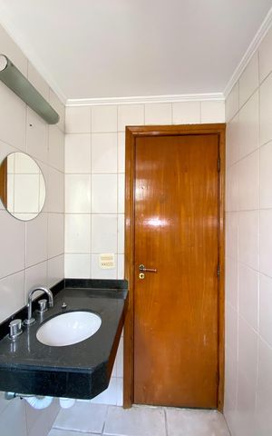 Apartamento à venda com 108m², 3 quartos e 2 vagasBanheiro da Suíte