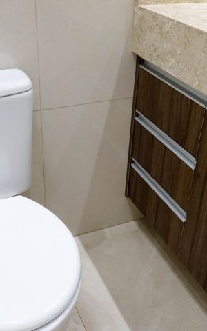 Apartamento à venda com 58m², 2 quartos e 1 vaga Apartamento à venda com 58m², 2 quartos e 1 vagaBanheiro