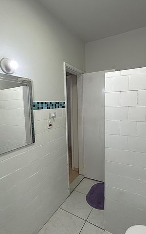 Apartamento à venda com 70m², 2 quartos e sem vagaBanheiro