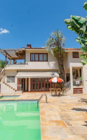 Casa à venda com 600m², 5 quartos e 2 vagas
