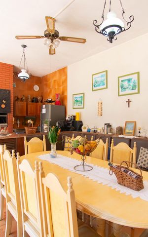 Casa à venda com 600m², 5 quartos e 2 vagas