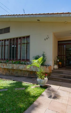 Casa à venda com 600m², 5 quartos e 2 vagas