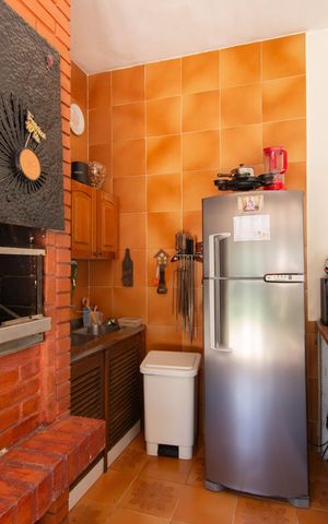 Casa à venda com 600m², 5 quartos e 2 vagas