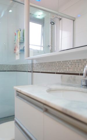 Casa de condomínio à venda com 200m², 3 quartos e 2 vagasBanheiro da Suíte 1